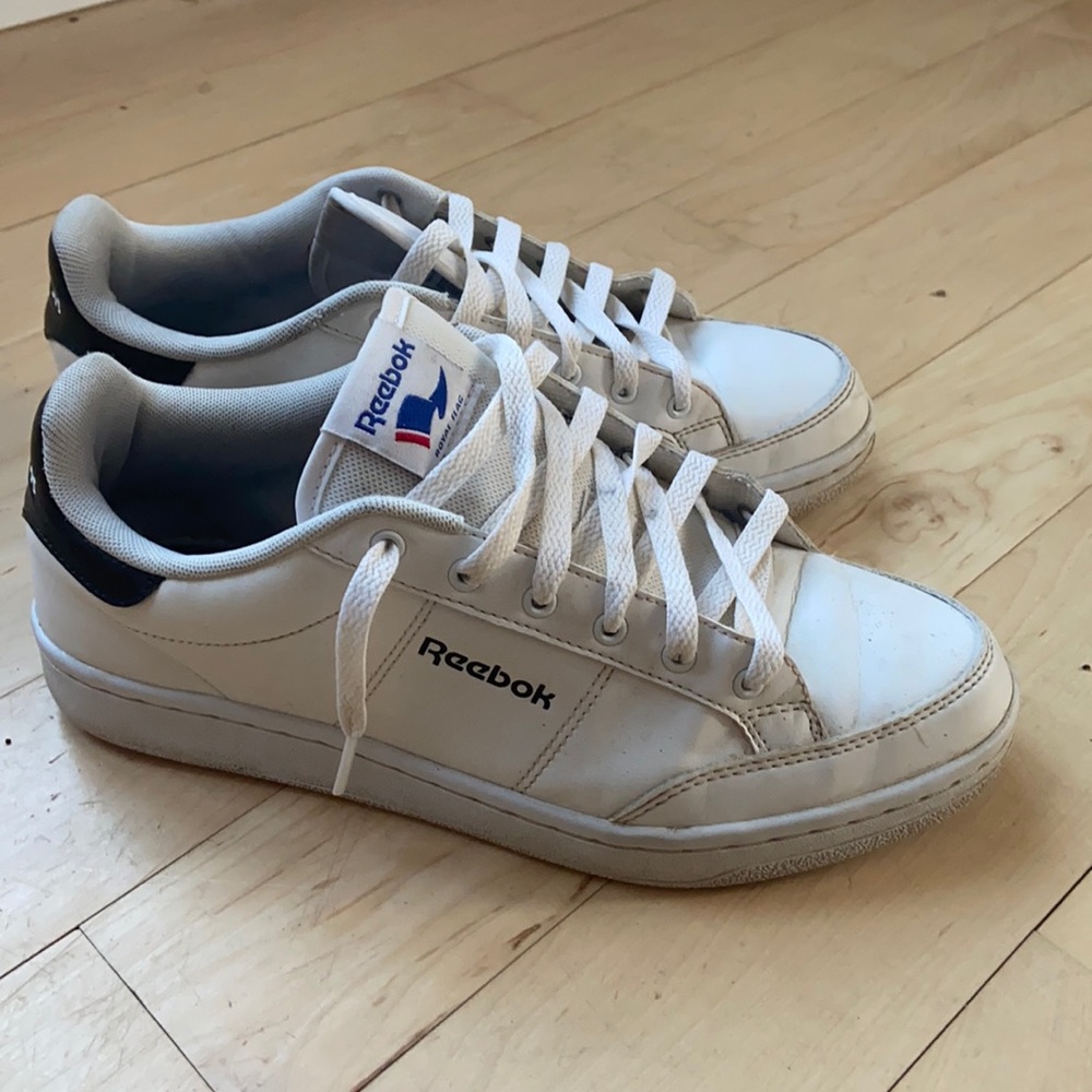 Reebok royal flag white sneaker